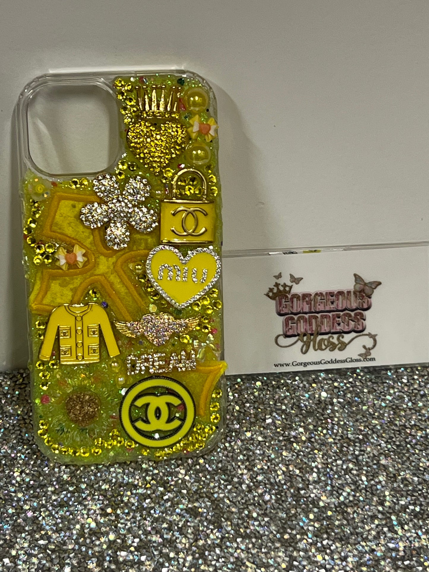 Yellow Custom junk case FOR (iPhone 13,14,15 ) this case in photo