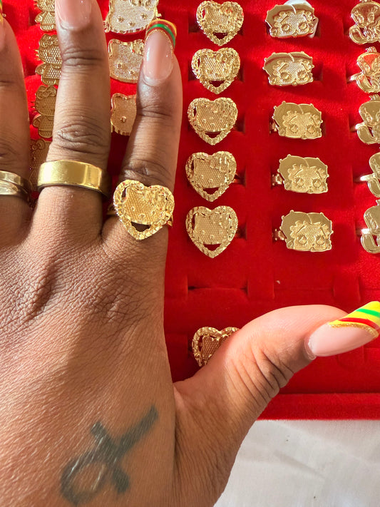 Small HK Bow Face Heart  Nugget Ring