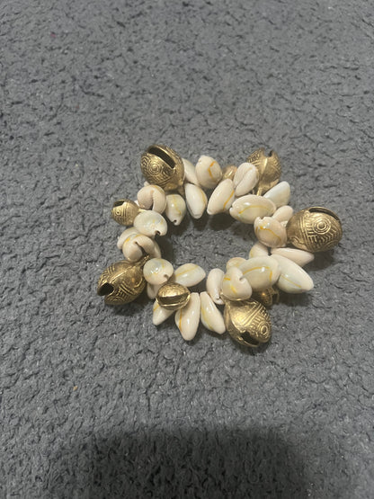 Crowie Shell with Jingle  Vintage bells Bracelet / Ankle