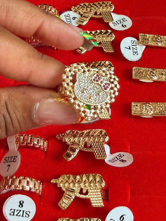 Hk Face Rollie Heart Ring