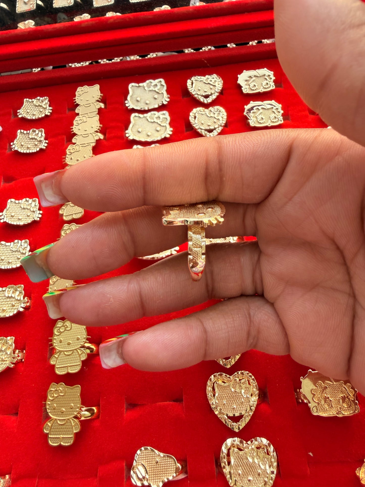 Big Hk Bow Face Rollie Ring