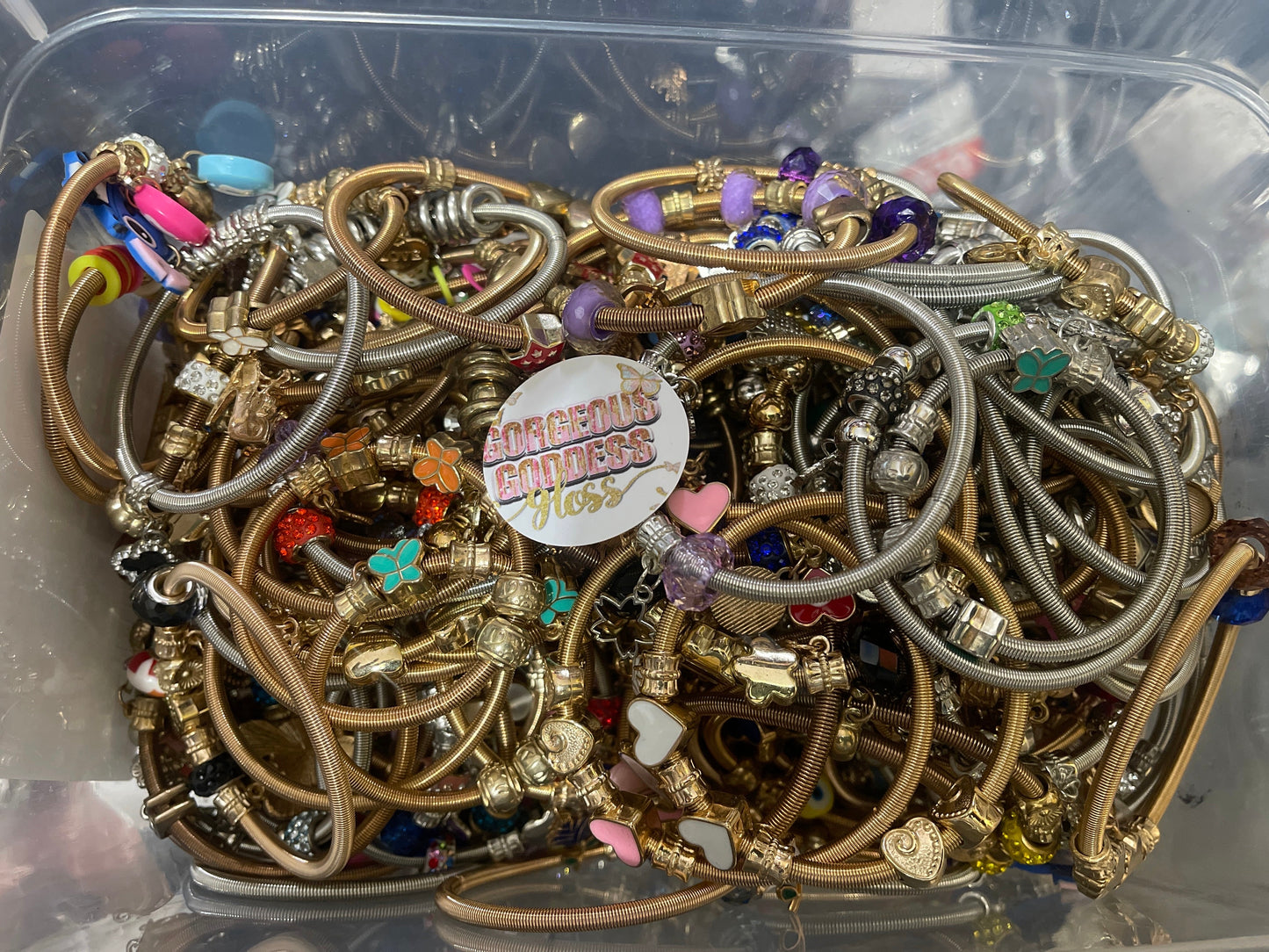 Random Stretch Spring Bracelet With Charms