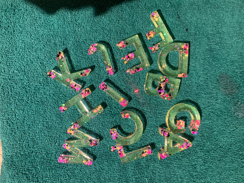 Resin custom initial keychain A-Z WHOLESALE