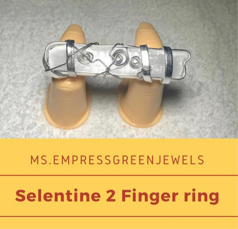 Selenite 2 Finger ring