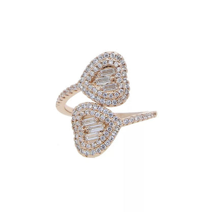 BAGUETTE DIAMOND DOUBLE HEART RING