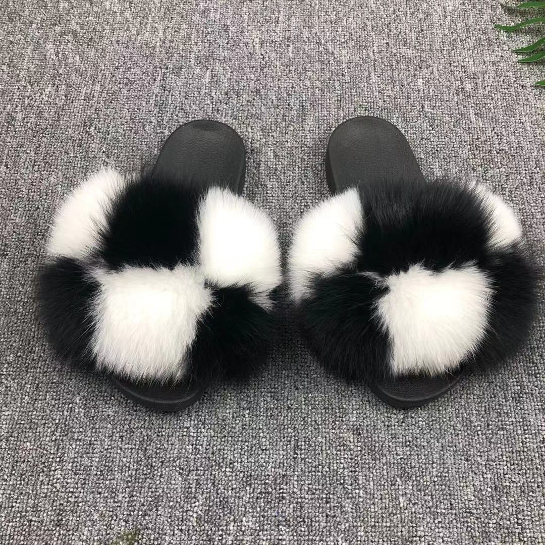 Black n White box Fur Slider