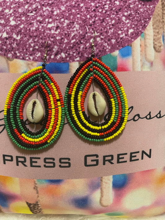 Rasta   Swirl  cowrie shells beads earrings